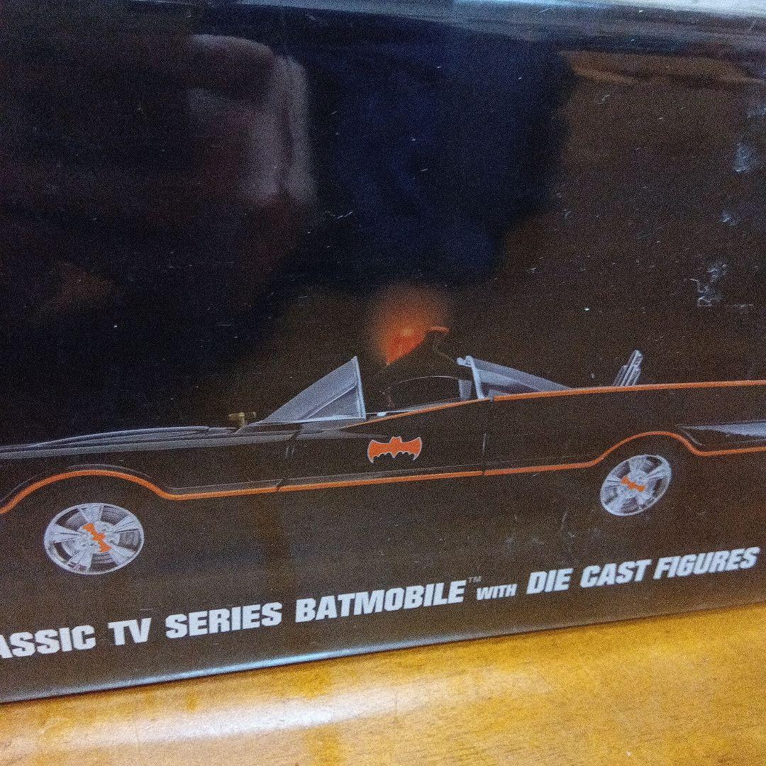 Jada社　クラシックTVシリーズ バットモービル　ダイキャストフィギュア