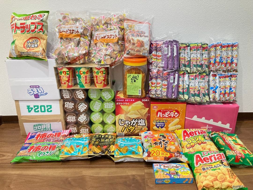 【Ｋちゃん】　お菓子まとめ売り (4) グミ・しょっぱい系お菓子まとめ売り