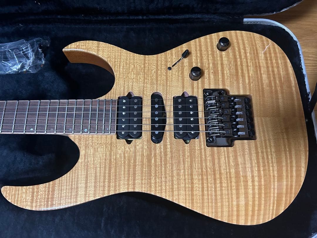 【未使用】Ibanez RG8570 NT j-custom フレイムメイプル