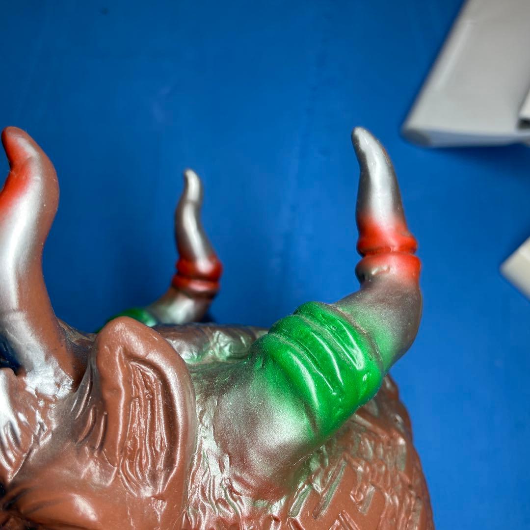 シ*️様 ブルマアク ￼ジャイアント ミクラス 復刻版怪獣シリーズ B-CLUB