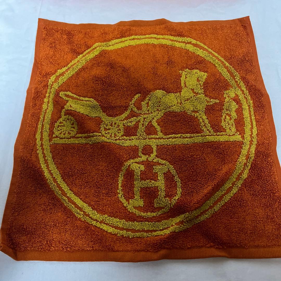 未使用品 HERMES 馬車柄 ハンドタオル ミニタオル