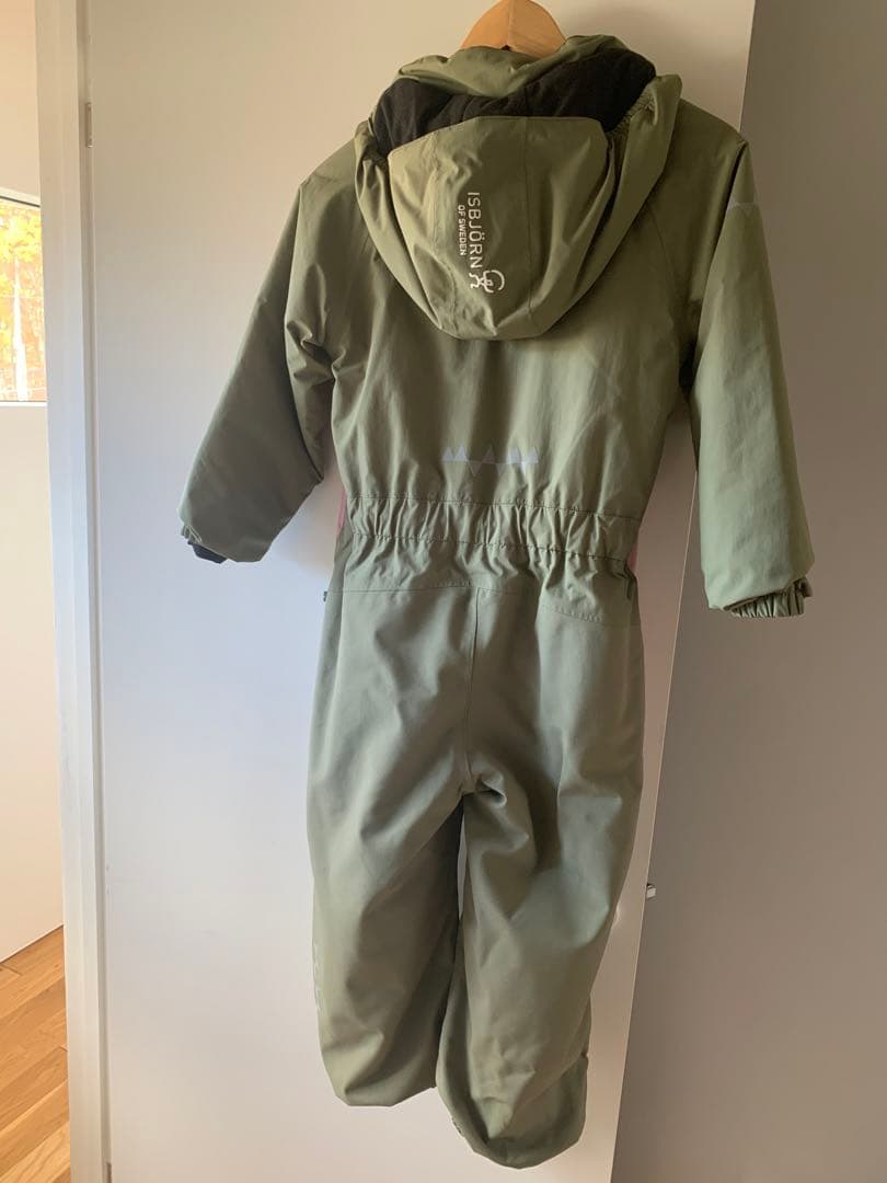 イスビョン　ジャンプスープ　スノーウエア　110cm