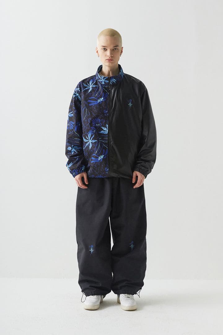 bsrabbit Jブルーフラワー スーパーワイドパンツ