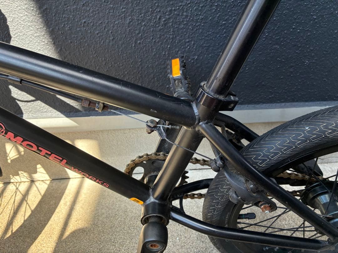 BMX 16インチ　モーテルワークス