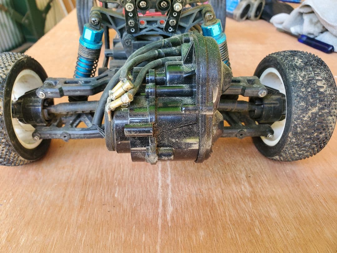 ラジコン処分セール DT-03