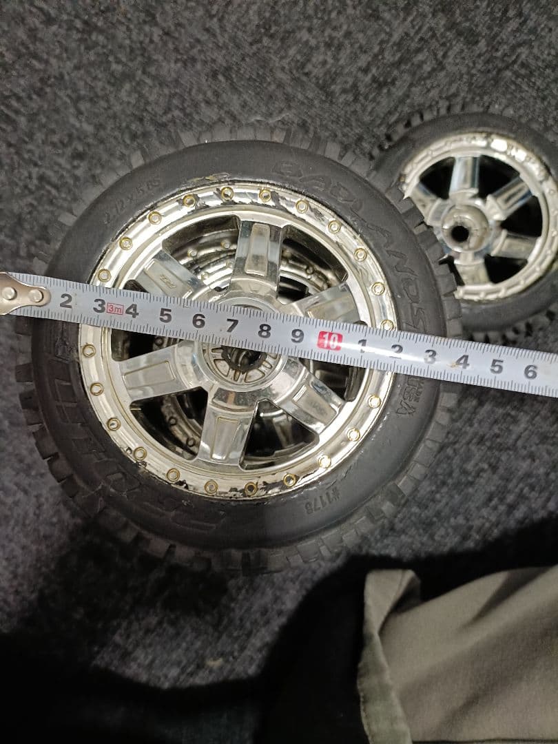 入手困難オフロードタイヤ　プロライン1/8　モンスタートラック　トラギー17mm