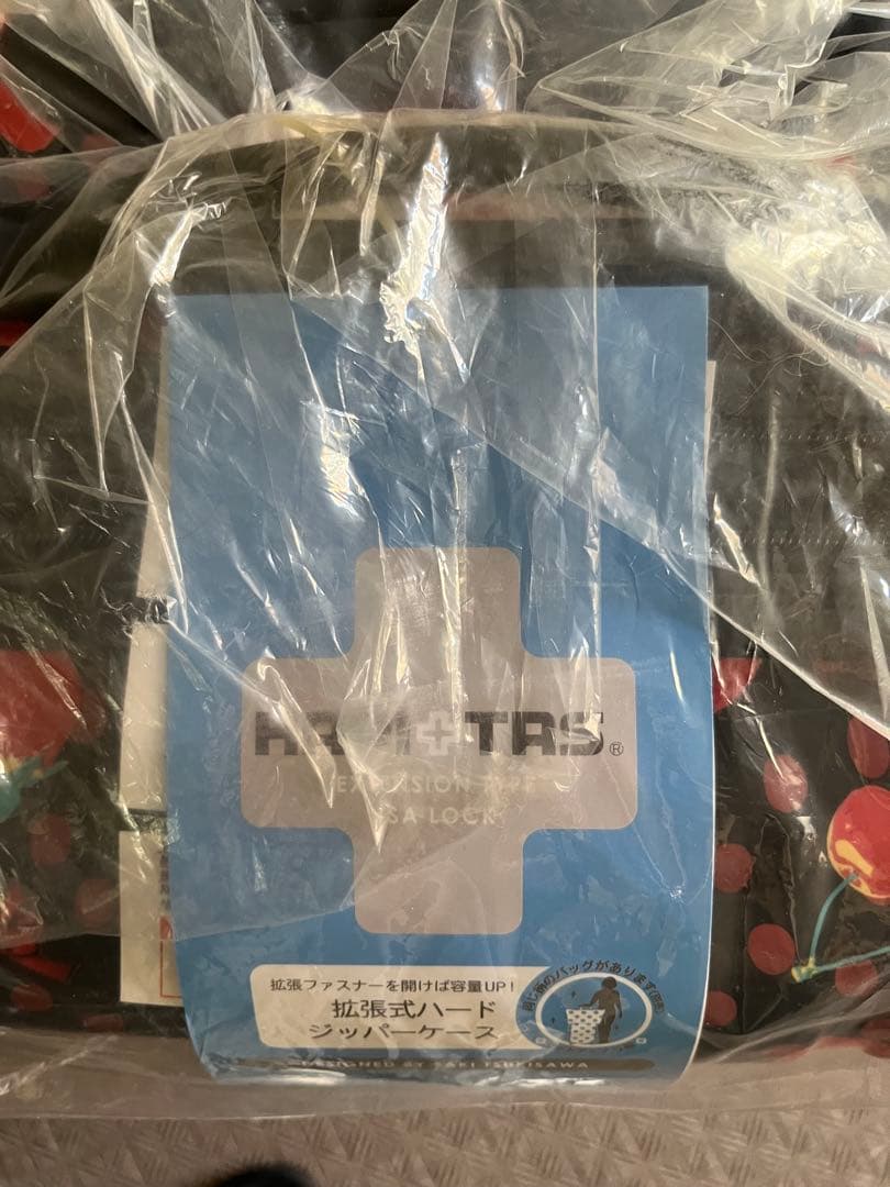 新品未使用⭐︎レア⭐︎ イチゴ・バンビ柄キャリーカート