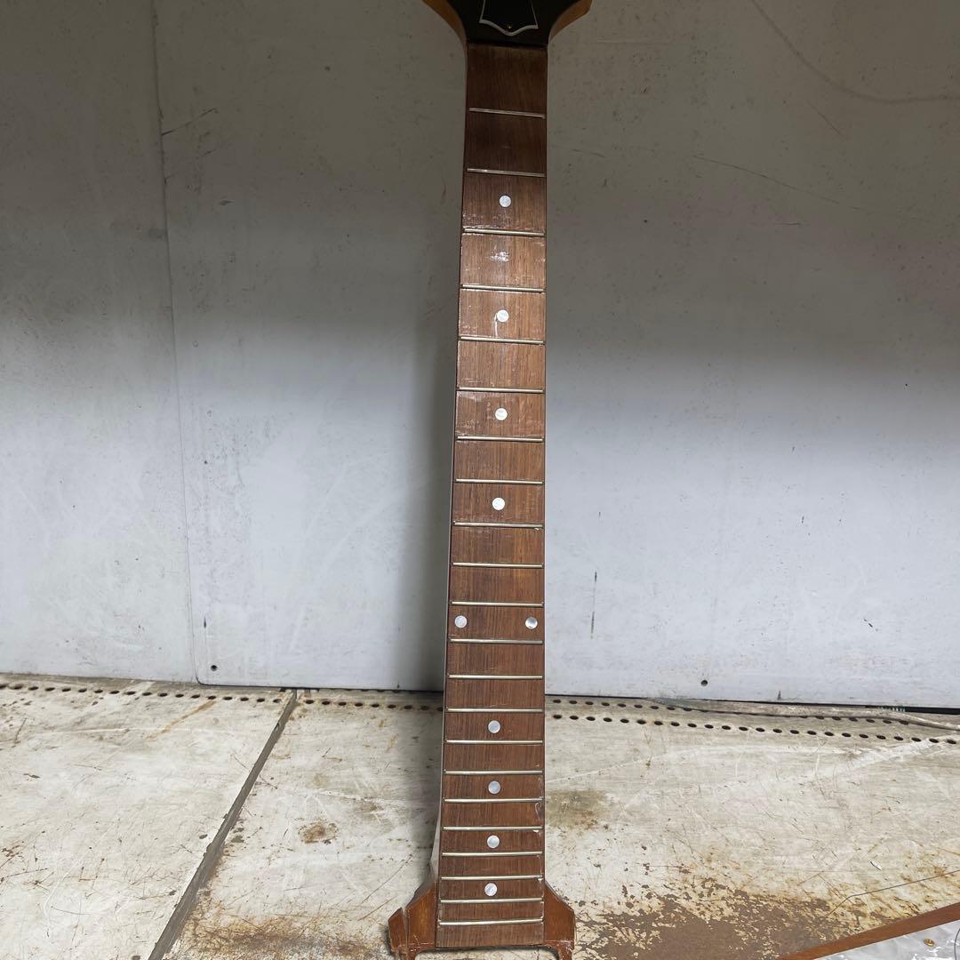 ジ*ン様 V型エレキギタージャンク商品