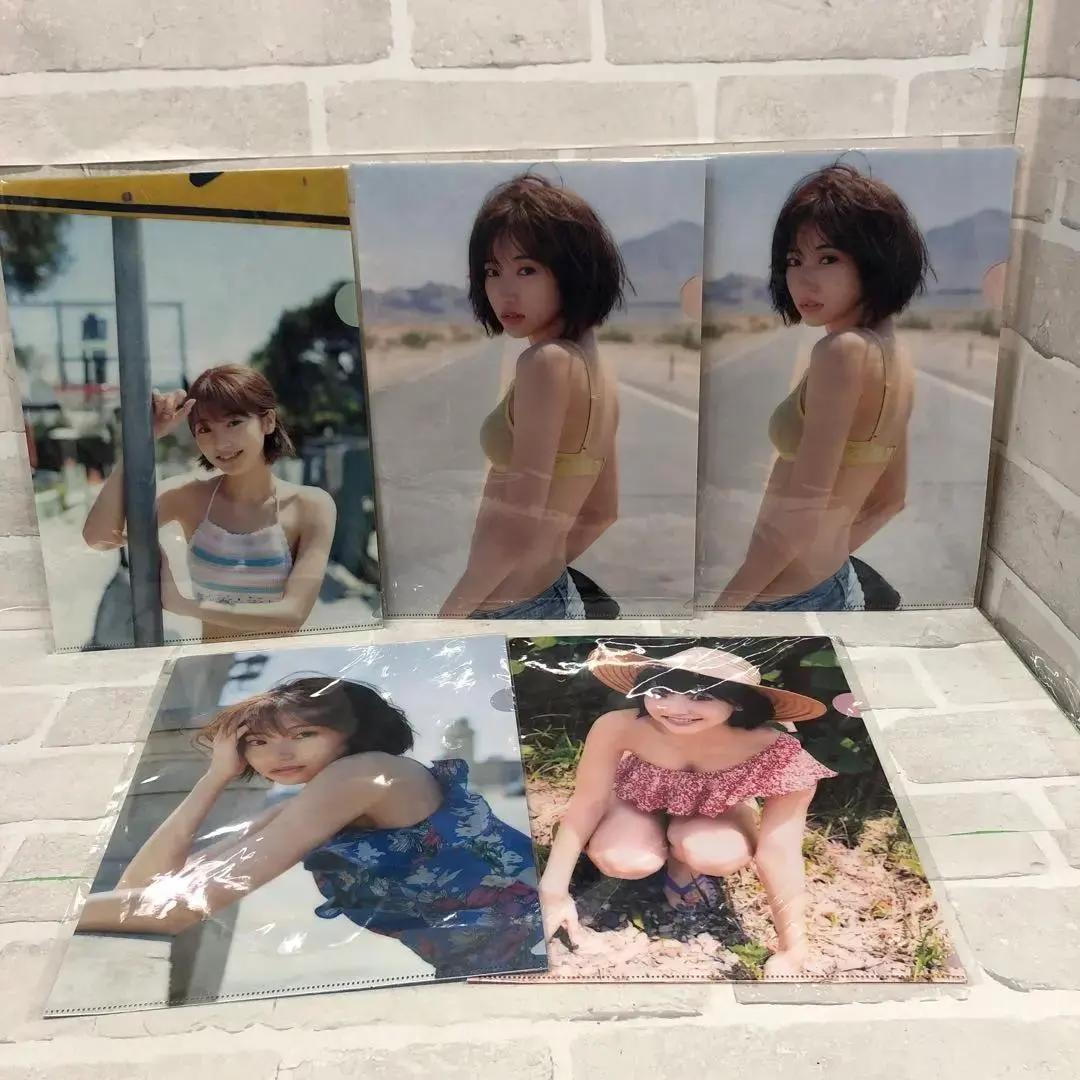 D5065 武田玲奈 グッズまとめ売りカレンダー うちわ クリアファイル 生写真