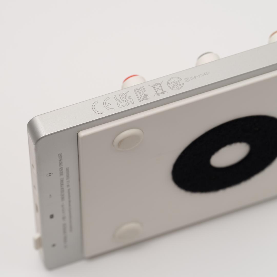 鍵盤楽器 teenage engineering OP-1 field