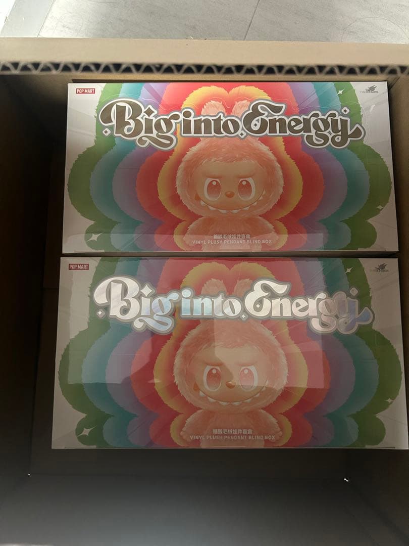 新品未使用　LABUBU Big into Energy シリーズ　正規品