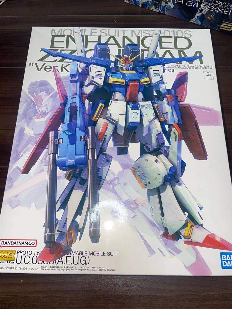 MG 強化型 ZZガンダム Ver.Ka 完成品　塗装完成品