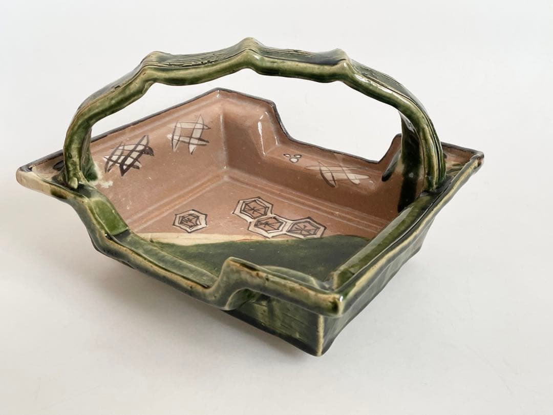 陶芸家　加藤十右衛門　赤織部　手鉢　手付菓子鉢　鳴海織部　菓子器　懐石　共箱