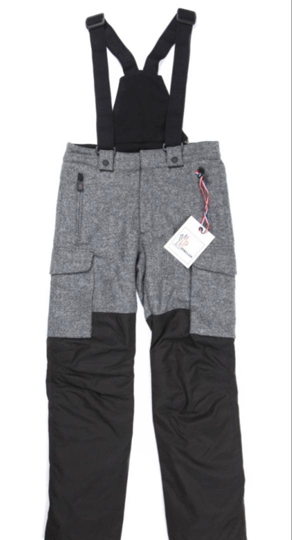 新品未使用品モンクレール スキーウェア　サイズS