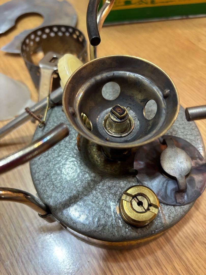 チェコスロバキア製　Bevarx Ⅱ ホエーブス725クローン 1960年代