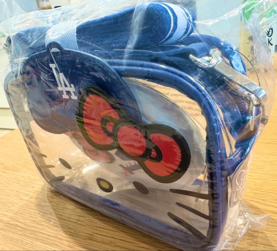 【来場者限定商品】ハローキティ LAドジャース コラボバッグ