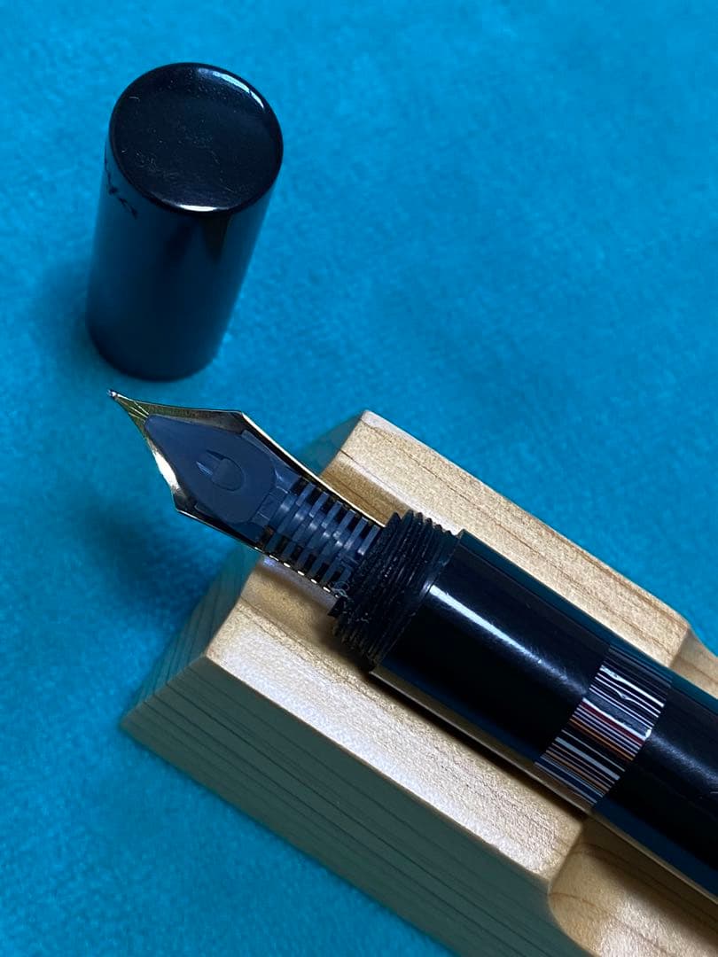 綴り屋　エボナイト万年筆　フォーダイト　月夜　14K金ペン　新品未使用