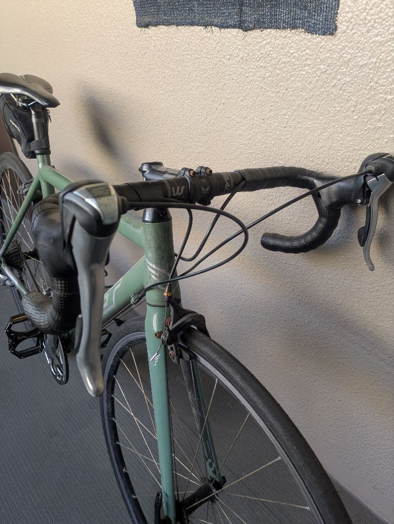 カズ FELT ロードバイク F85