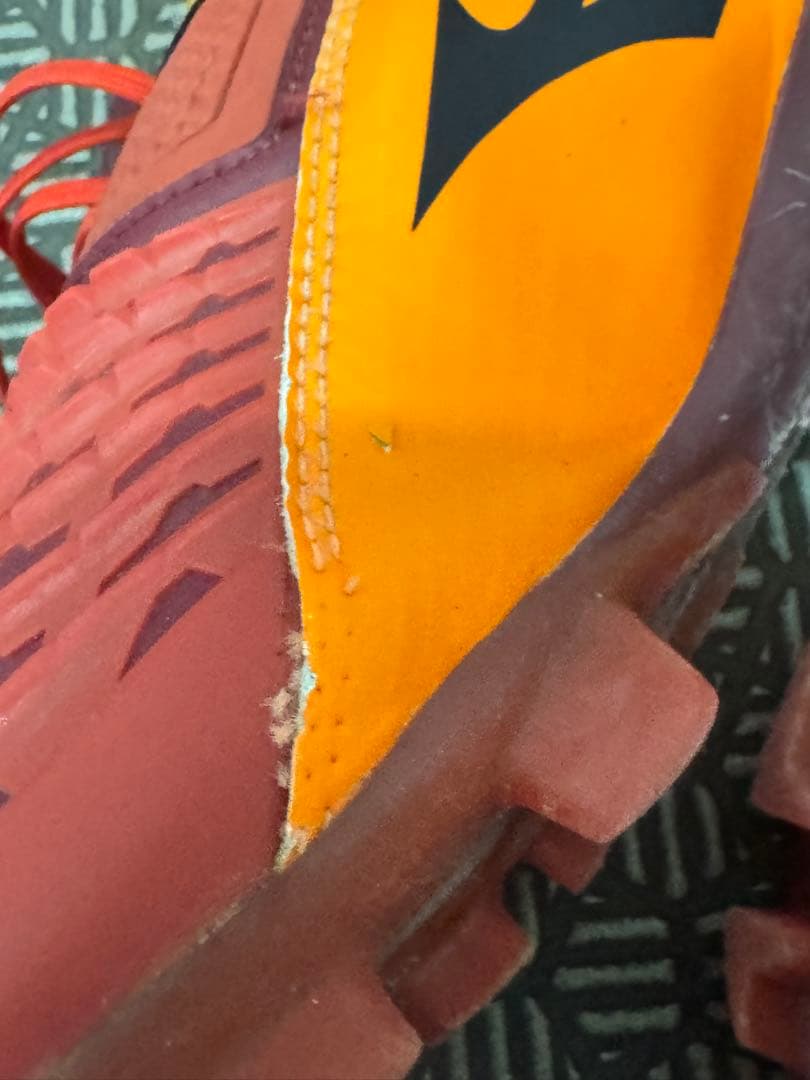 ミズノ イグニタスウェーブ 27cm