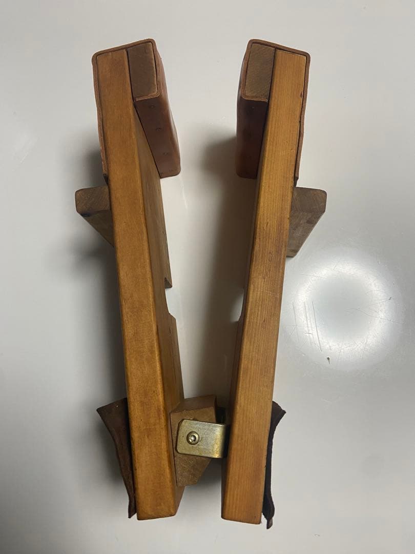 工具 クランプ レザークラフト 木製　靴作りの道具