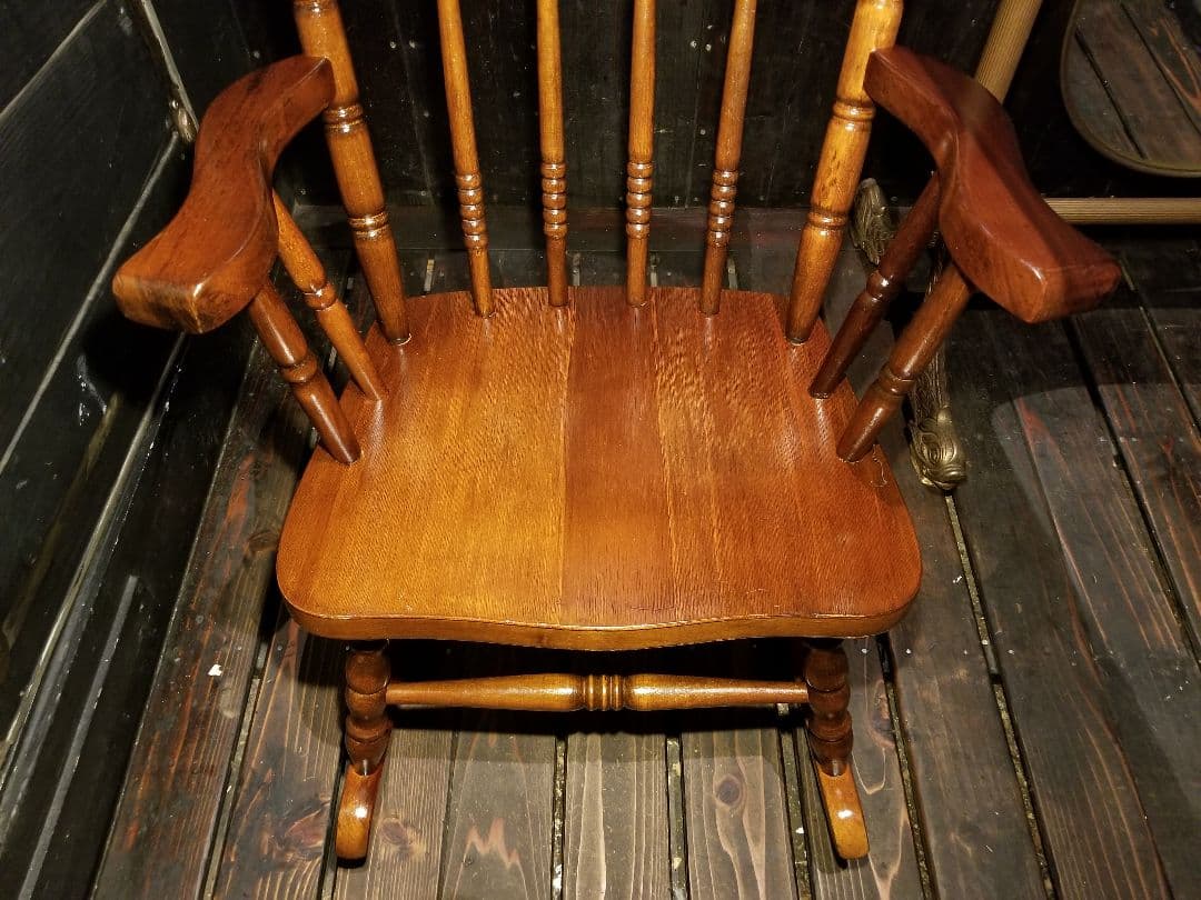 希少　ヴィンテージ　ウィンザー　チャイルド　ロッキングチェア　硬木　無垢材