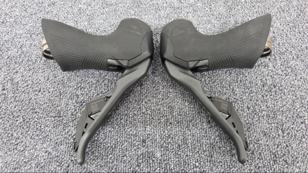 シマノ(SHIMANO)ST-RX825L.RレバーDi2/HYD2×12中古品