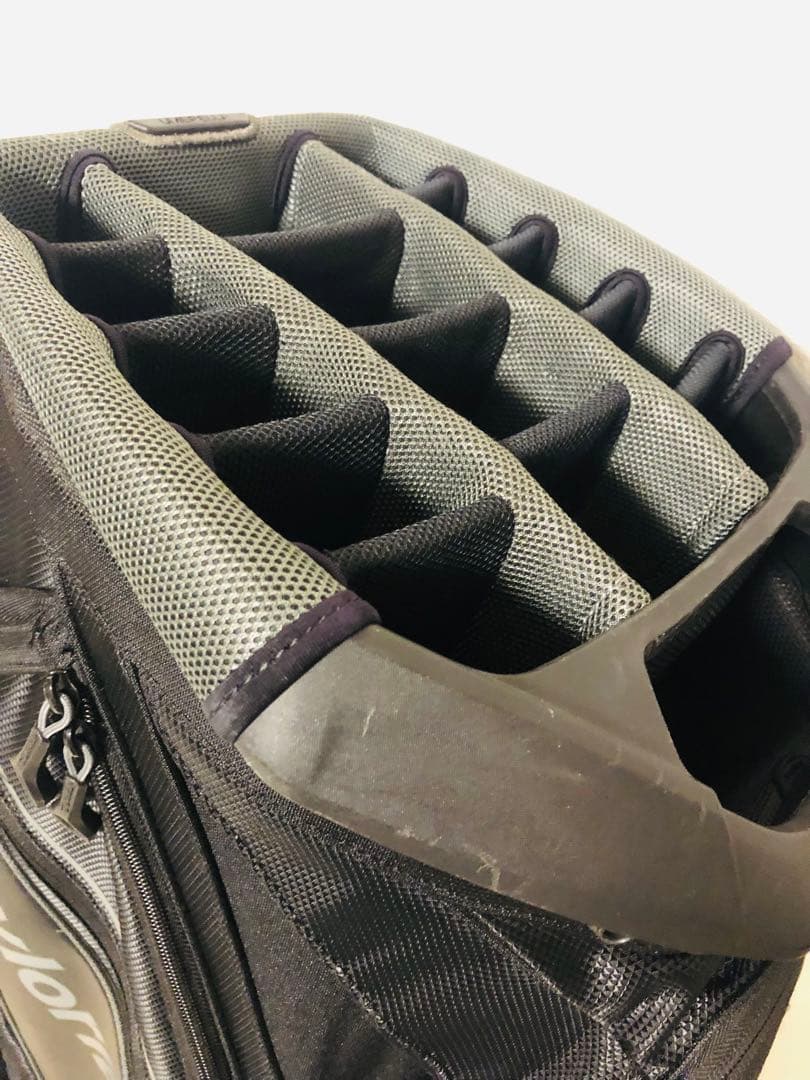 【送料込み】激レア　廃盤希少品　テーラーメイド　15分割　キャディバッグ