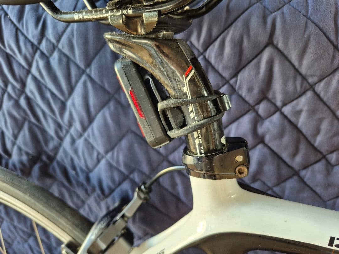 FOCUS EINDHOVEN PRO ロードバイク　フォーカス　イザルコ　中古