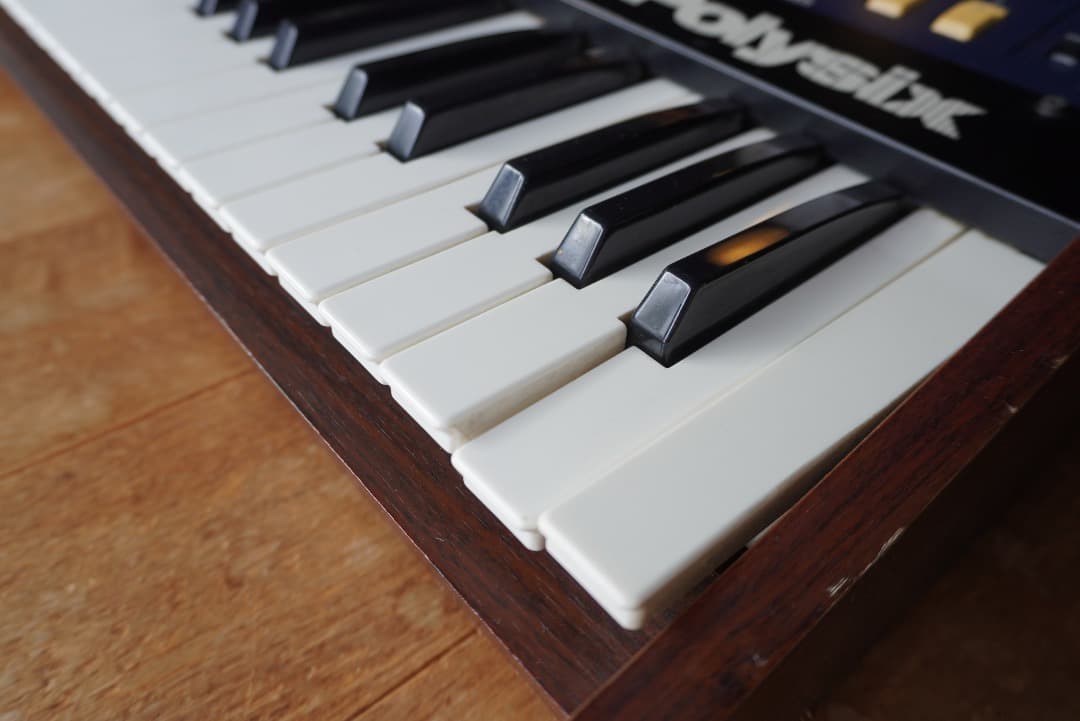 【値下げ】KORG Polysix アナログシンセサイザー