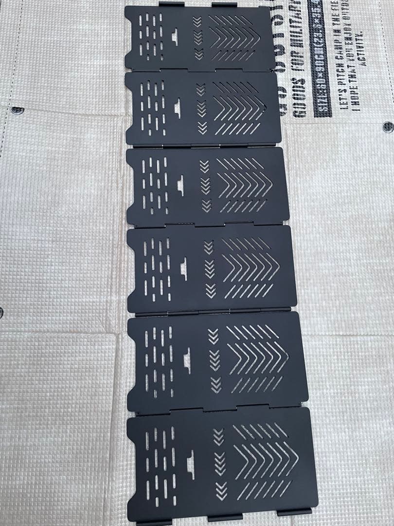 スームルームアーチ型焚き火台　サンゾー工務店ロダン型