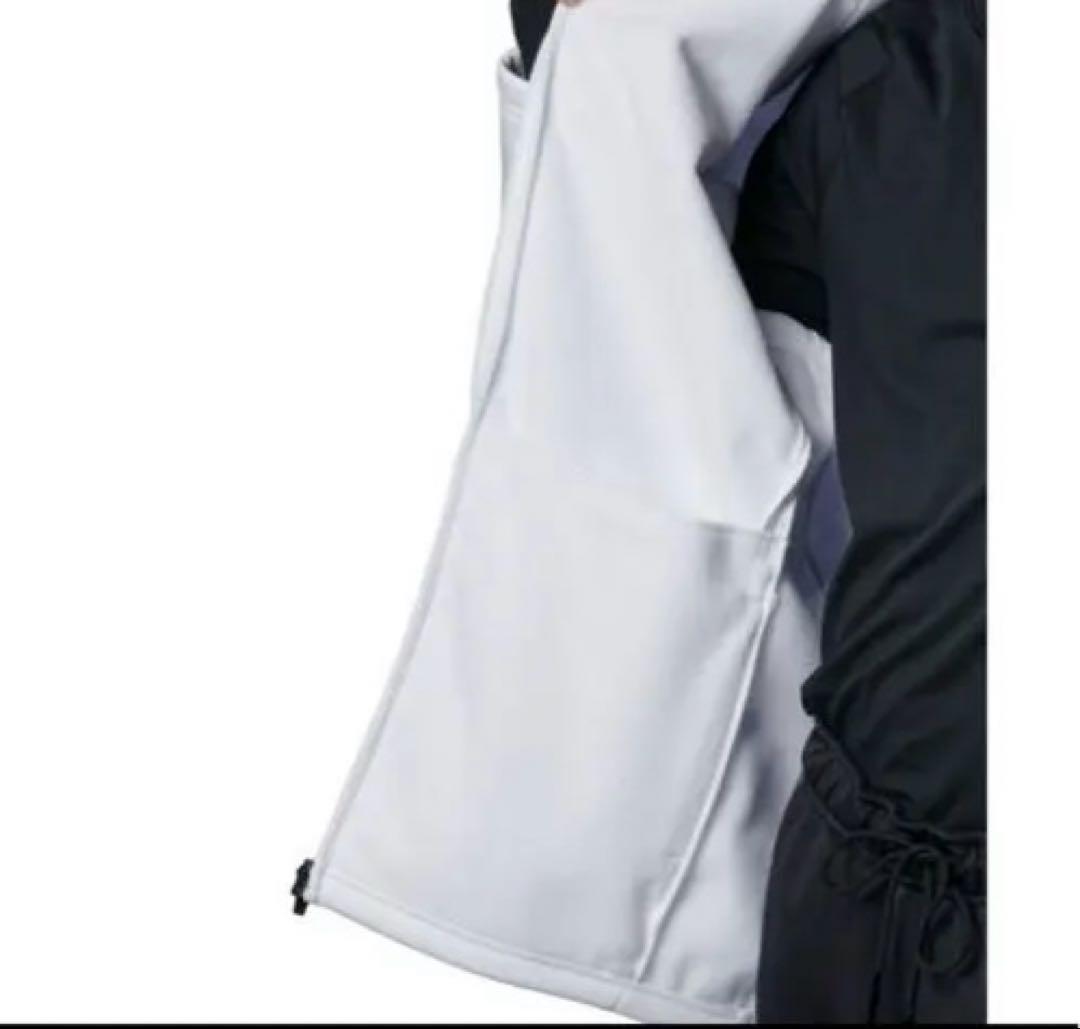 新品　アンダーアーマー　UA ウインターニット　上下　3レイヤー　秋冬　防寒