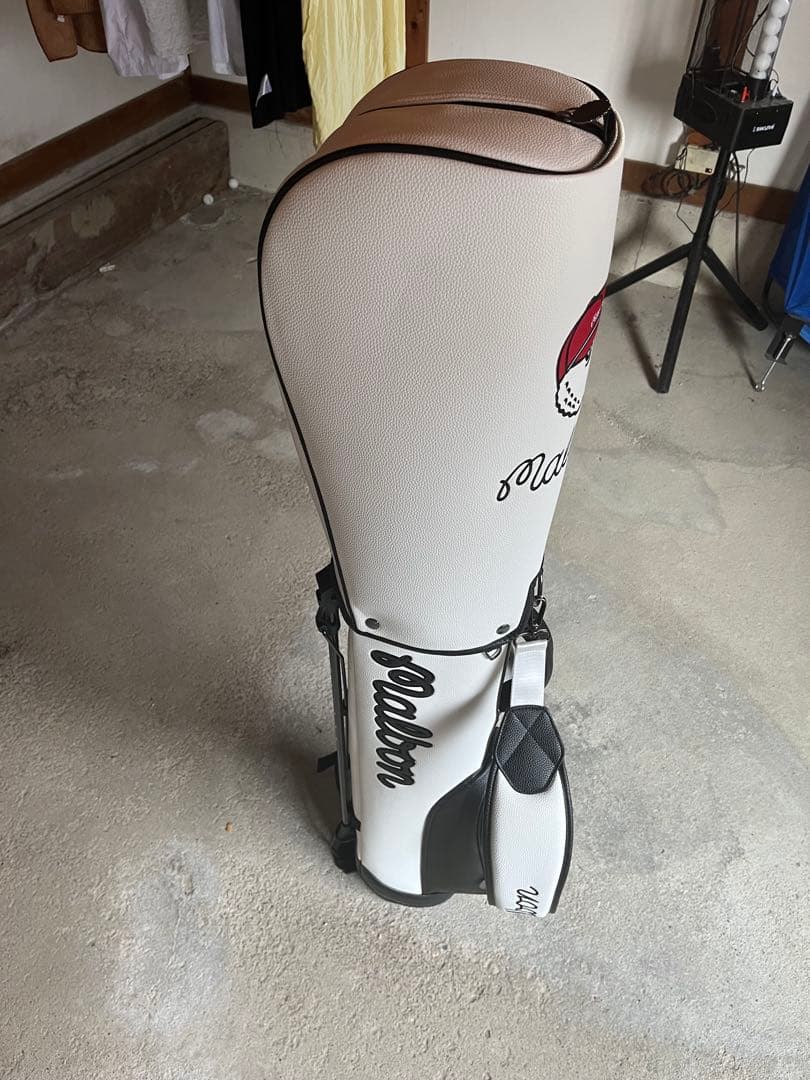 Malbon golf キャディバッグ ヘッドカバー付き ゴルフバッグ ホワイト