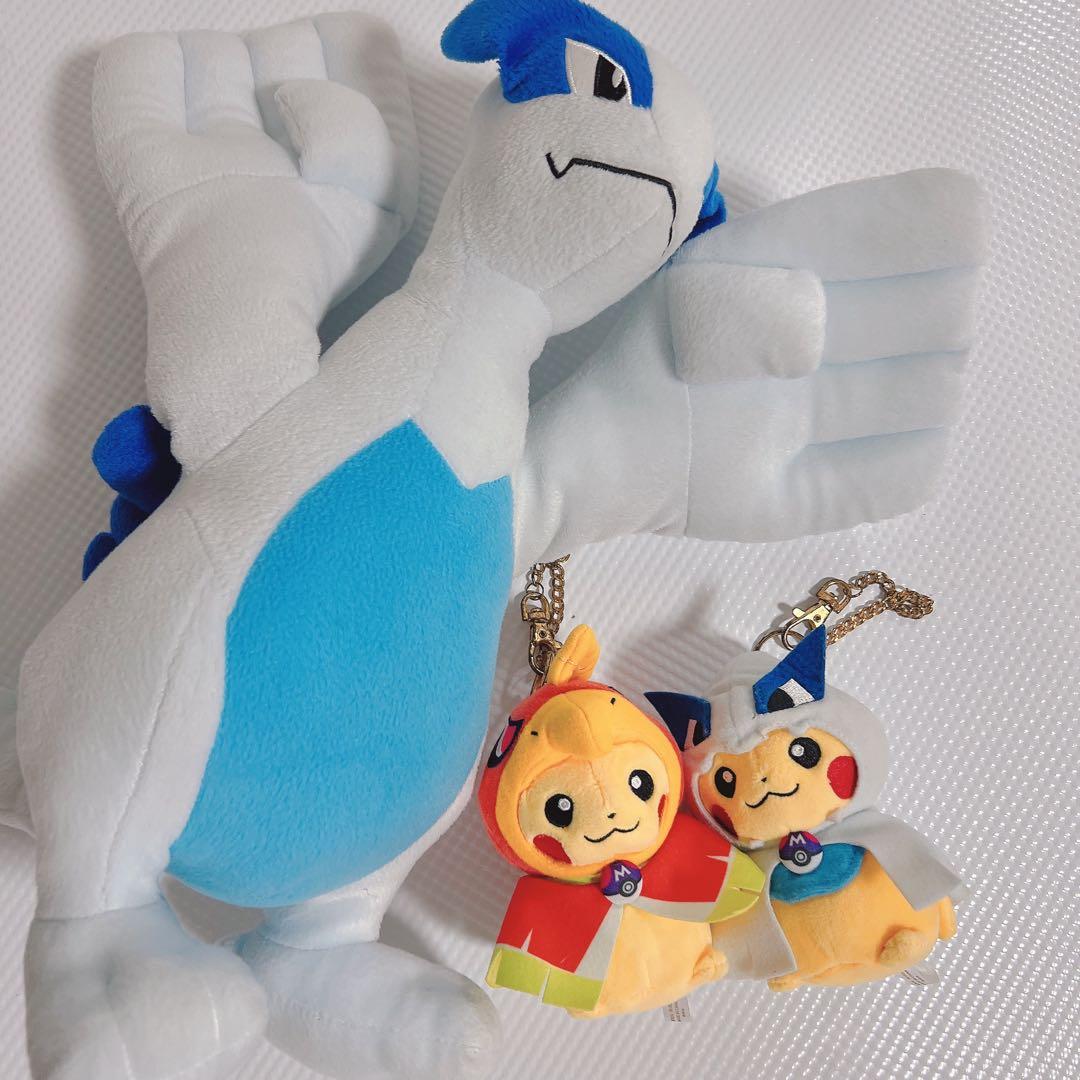 ぽんちょ　ピカチュウ ルギア　ホウオウ　ポケモン　ぬいぐるみ　ピカチュウ