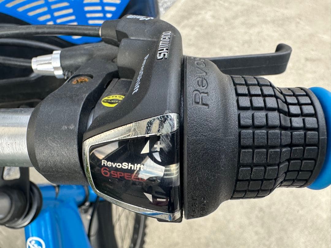 松戸市　美品　子供用自転車　22インチ