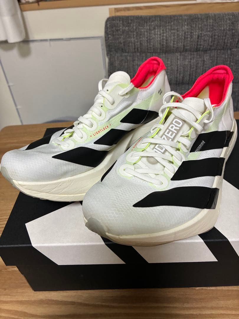 adidas アディオスプロ4