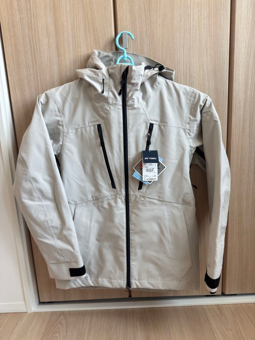 新品未使用　ヨネックス　A3　上下セット　ジャケット　パンツ　グレージュ