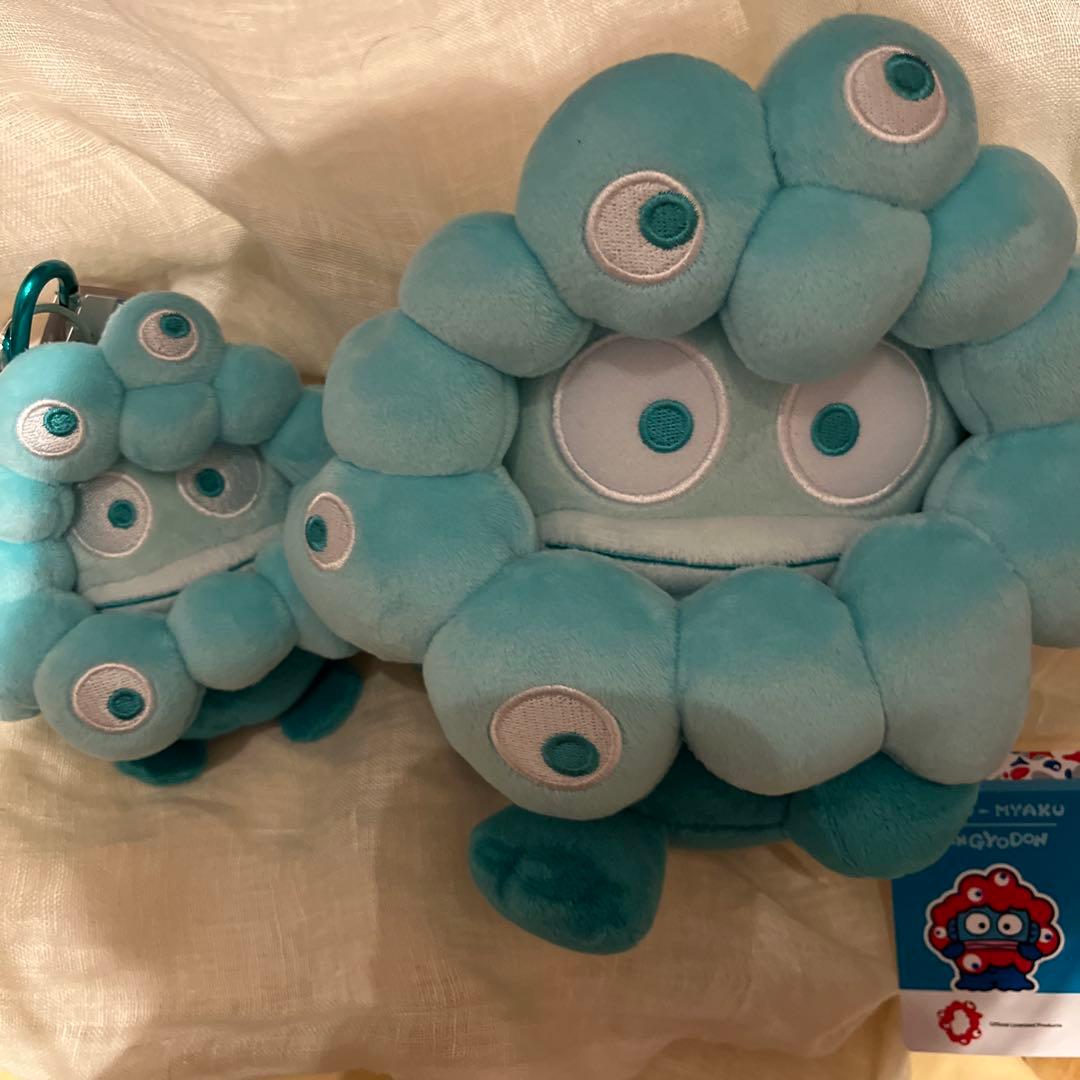 ハンギョドン　ミャクミャク　推しカラー　カラビナ　ぬいぐるみ　万博　サンリオ