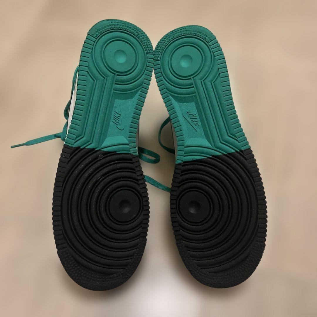 Nike エアジョーダン ハイカットシューズ グリーン/ホワイト