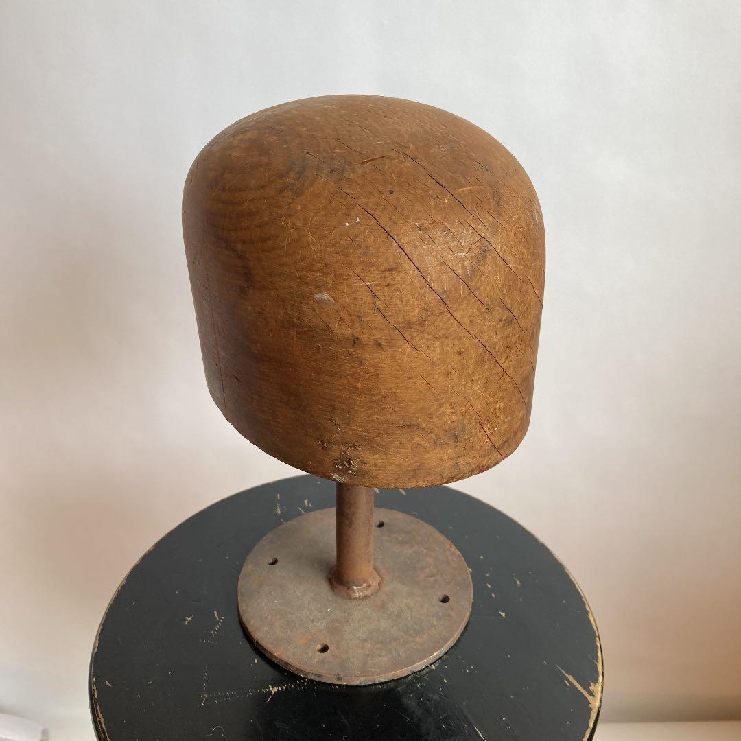 イギリス　ハットメイカーから出たディスプレイスタンド　帽子立て　アトリエ