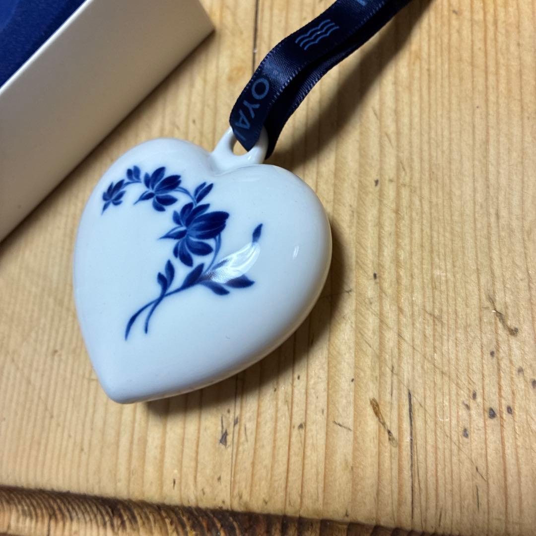 ロイヤルコペンハーゲン アニュアルハート ブルーローズ