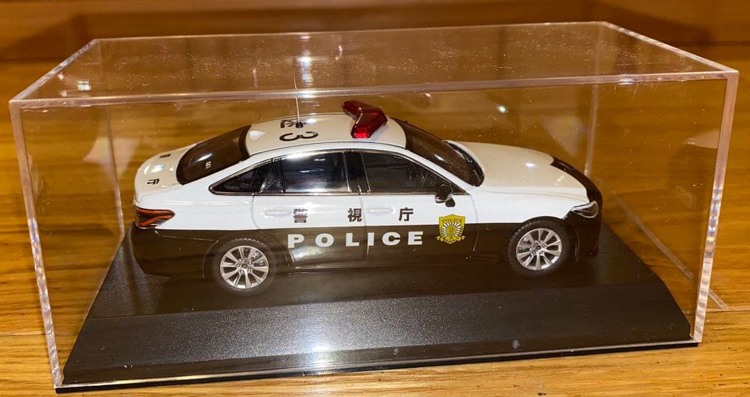 トヨタ クラウン (ARS220) 警察車両 ミニカー