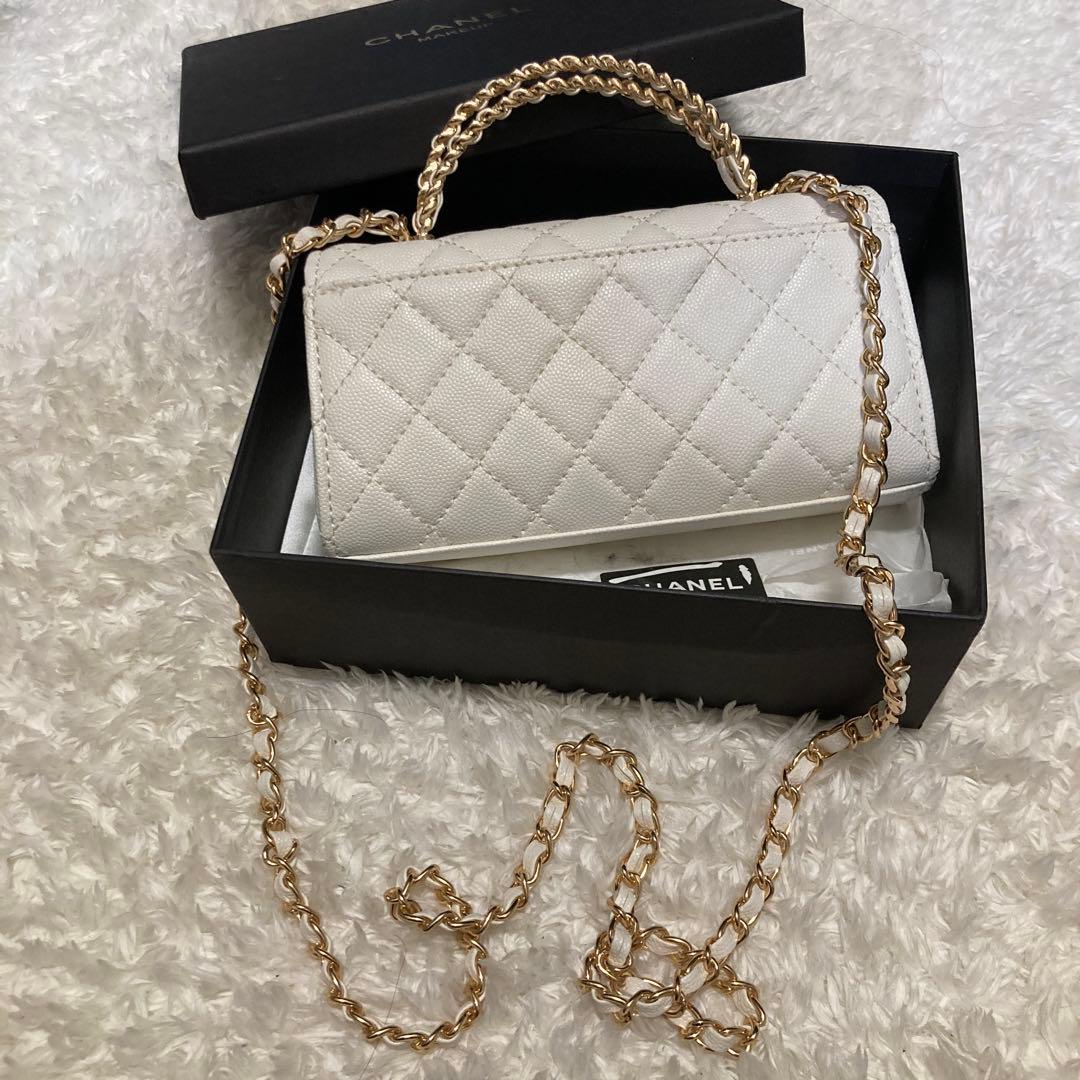 CHANEL チェーンショルダーバッグ ホワイト