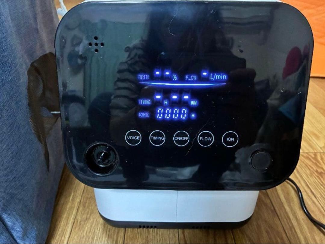 酸素濃縮器　酸素室　酸素吸入器　二酸化炭素計測器　新品に近い