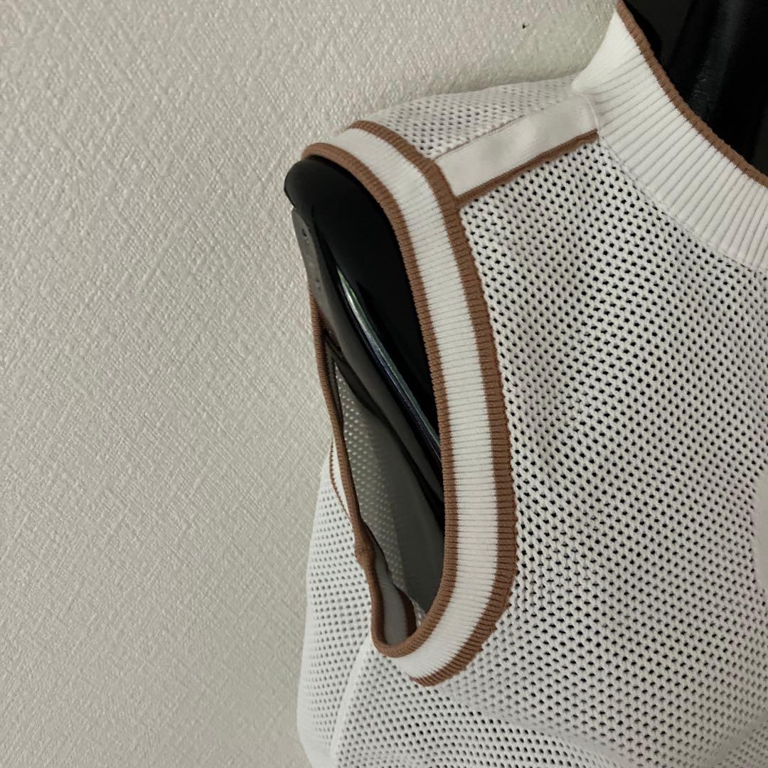 ARCHIVIO クルーネックニットベスト 新品タグ付き　38 完売品