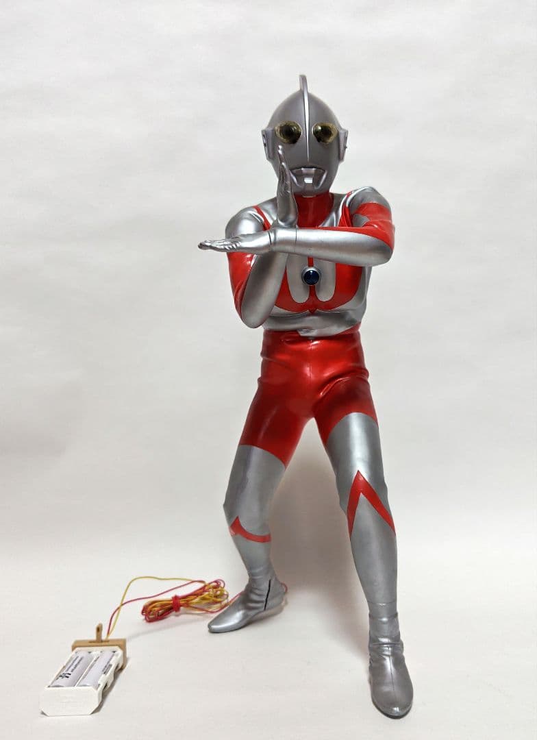 ウルトラマン塗装済み完成品ソフビフィギュア ギミック有り