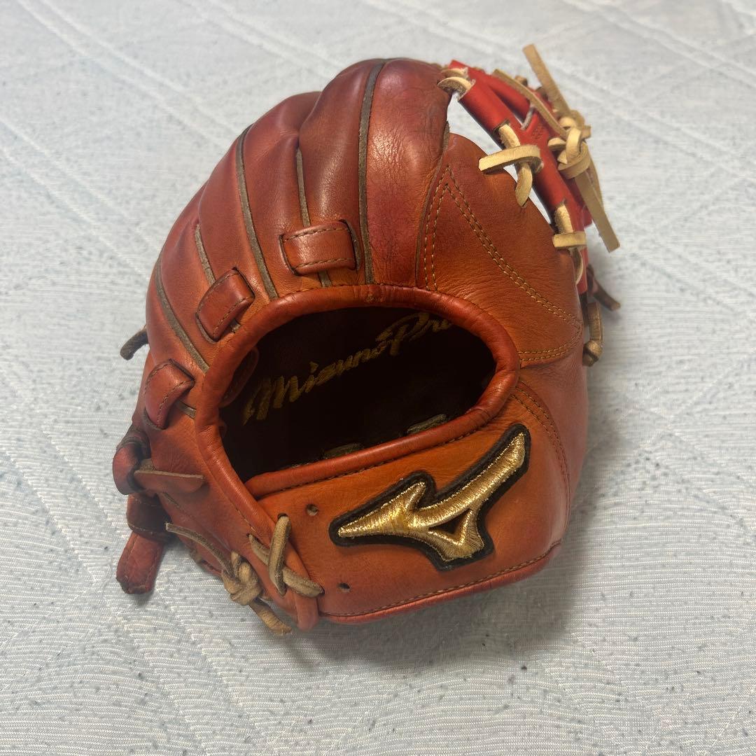 硬式用ミズノプログローブサイズ8