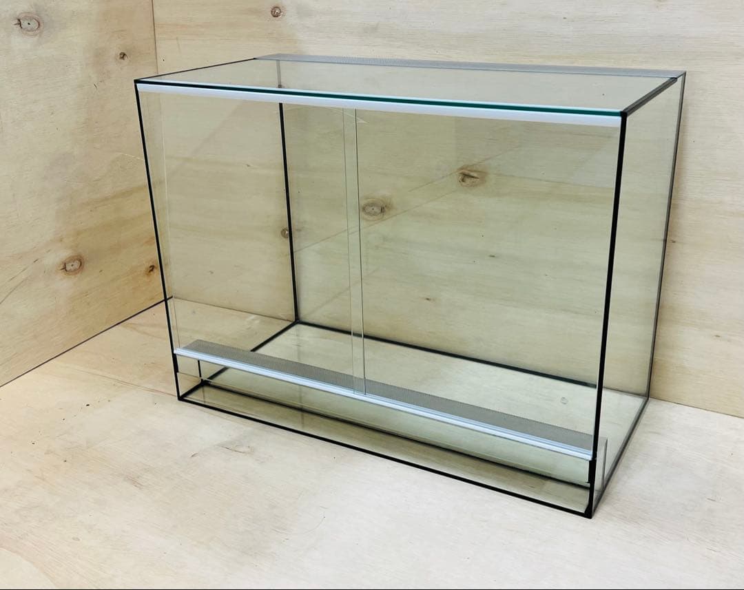 Ｗ600×Ｄ450×Ｈ450㎜　パルダリウム・テラリウム水槽