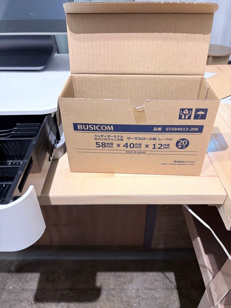 Squareレジスター キャッシュドロワー・レシートプリンター付きロール紙10本