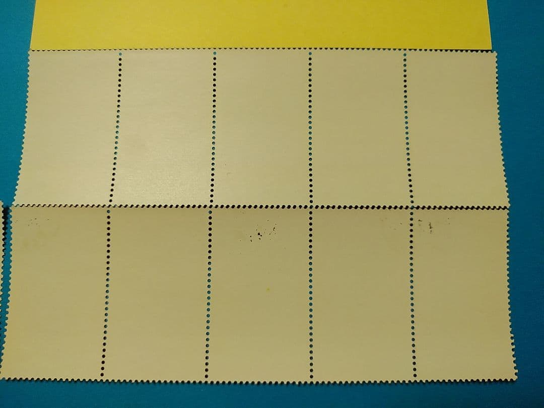 切手　毛沢東思想万歳　消印あり