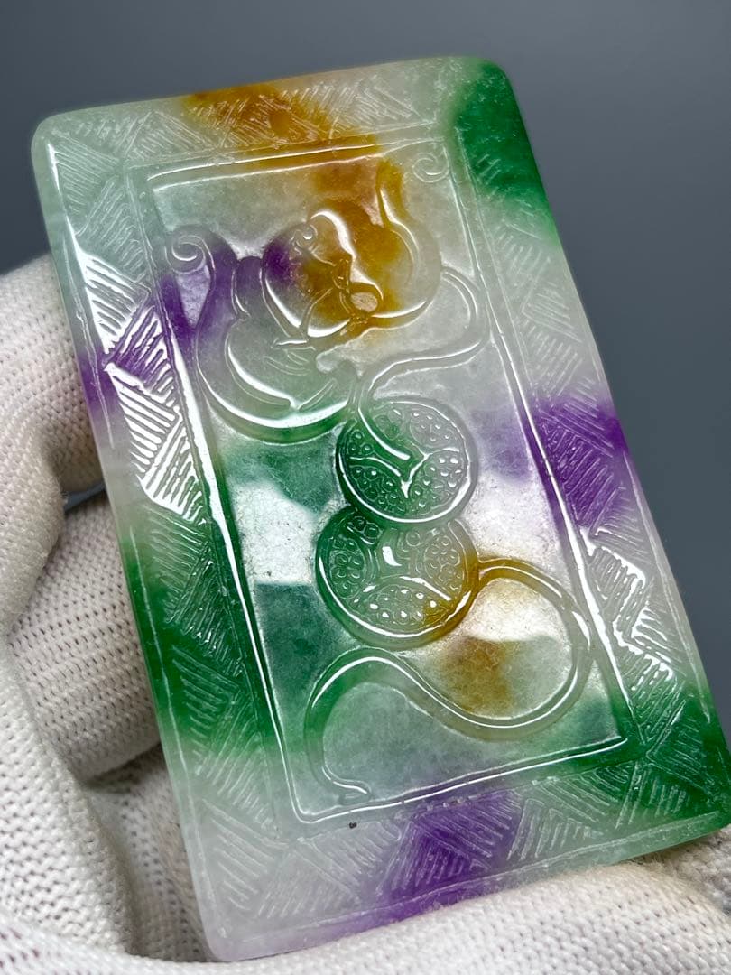 中国美術　ヒスイ？　ネズミ　干支　高浮彫　財運金運風水開運風水　玉璧　超希少